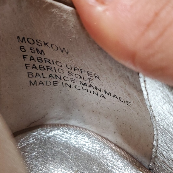 STEVE MADDEN HEELS - Picture 7 of 8